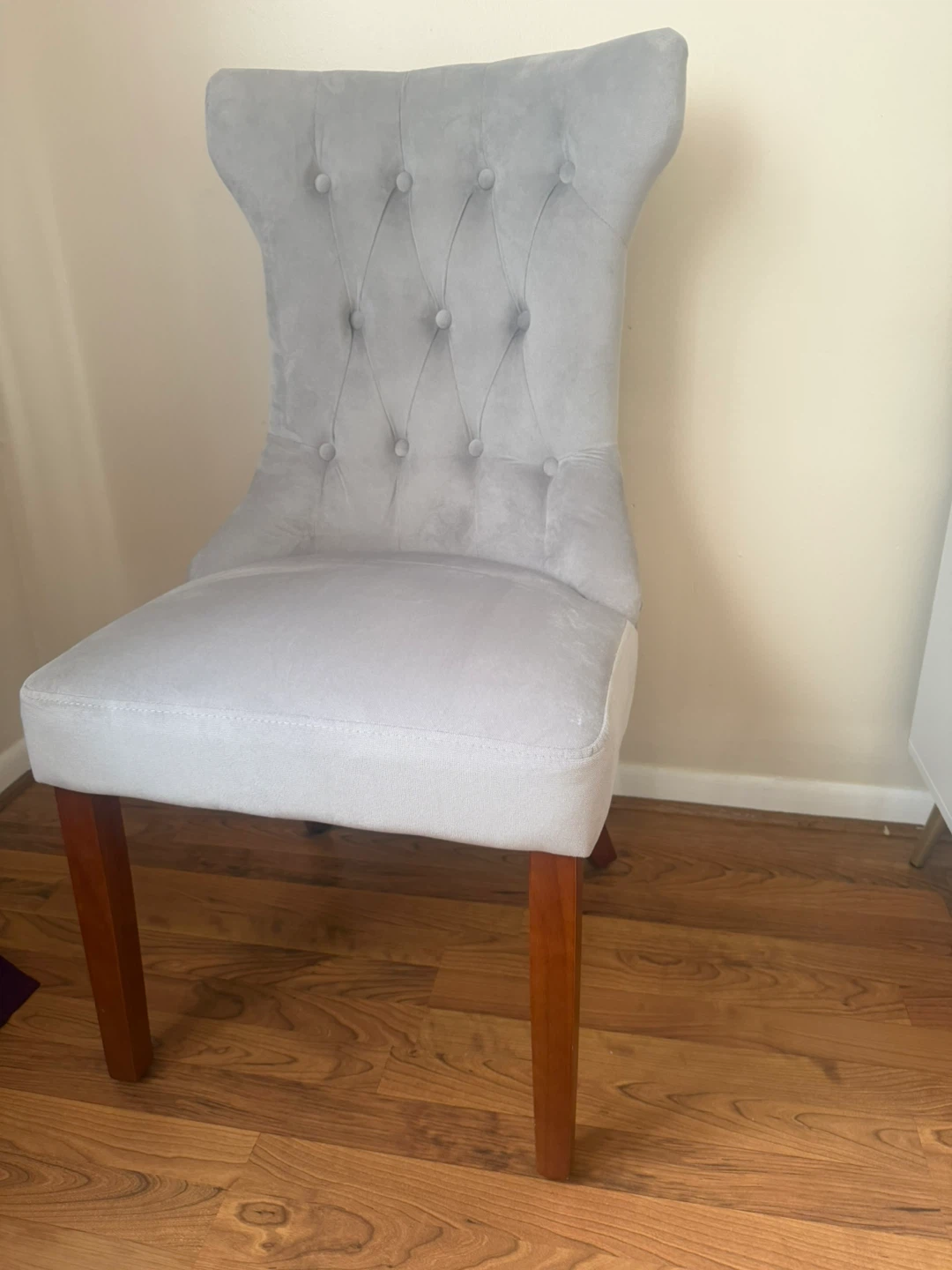 Light Gray Tufted Dining Chairs (Set of 2)