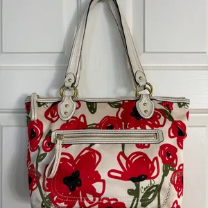 Coach Poppy Floral Print Hallie Tote Bag