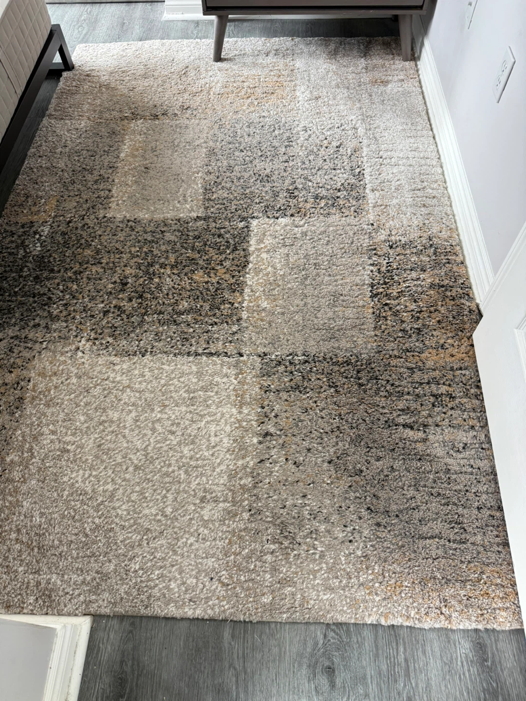 Shaggy Patchwork Area Rug — Grey/Beige/Taupe (5'2" x 7")
