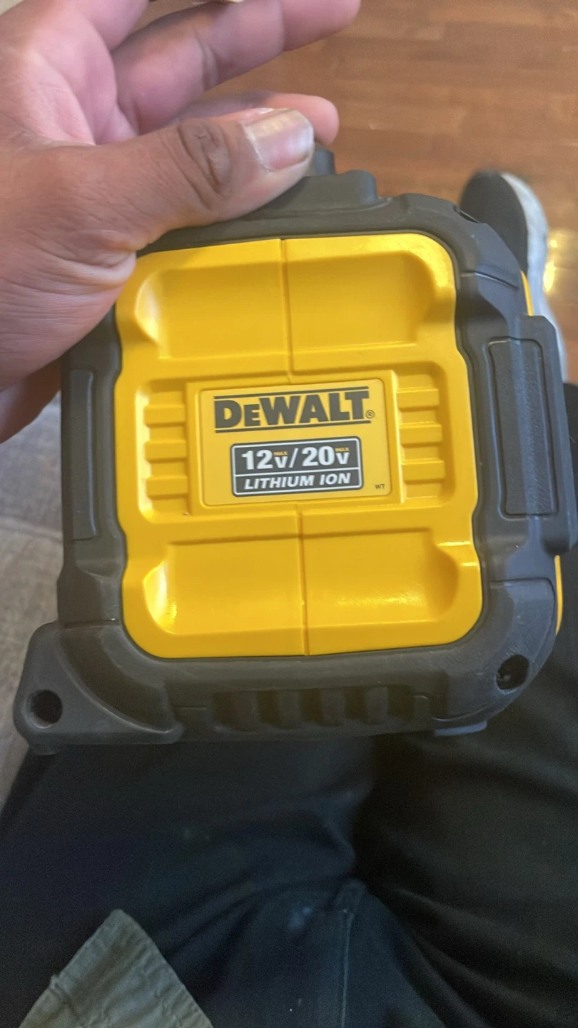 DEWALT DCR010 Bluetooth Speaker - photo 5