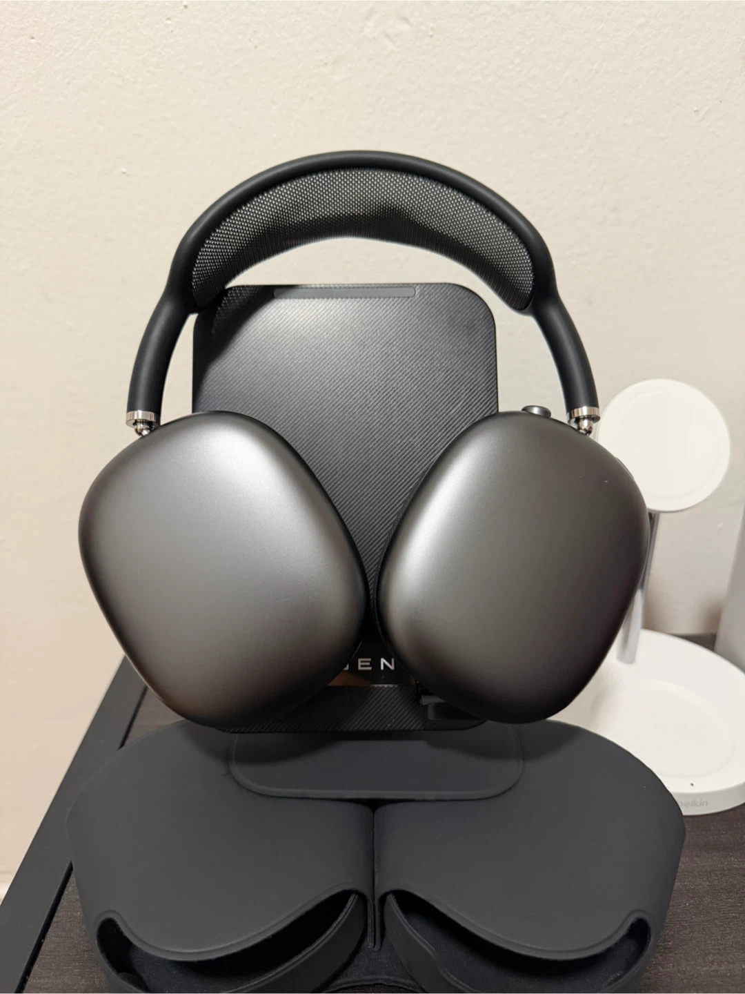 Apple AirPods Max - Space Gray