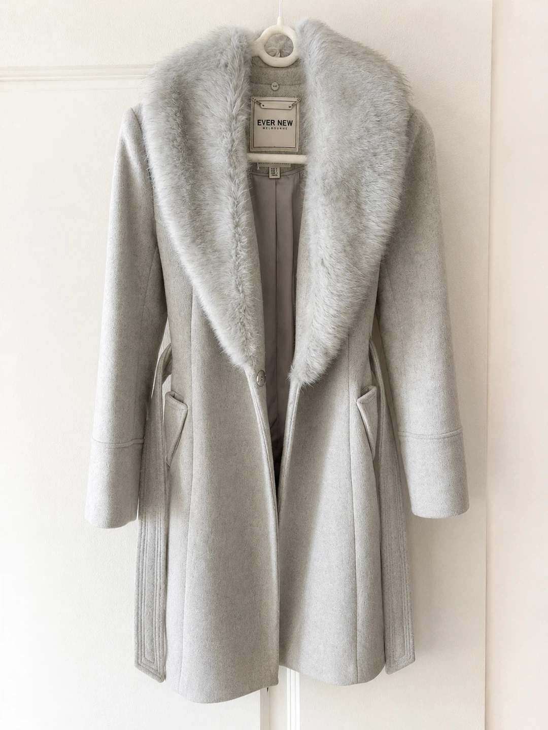 Ever New Melbourne Women's Grey Coat with Faux Fur Collar