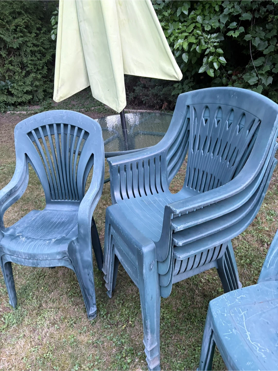 Stackable Plastic Patio Chairs - Green - photo 2