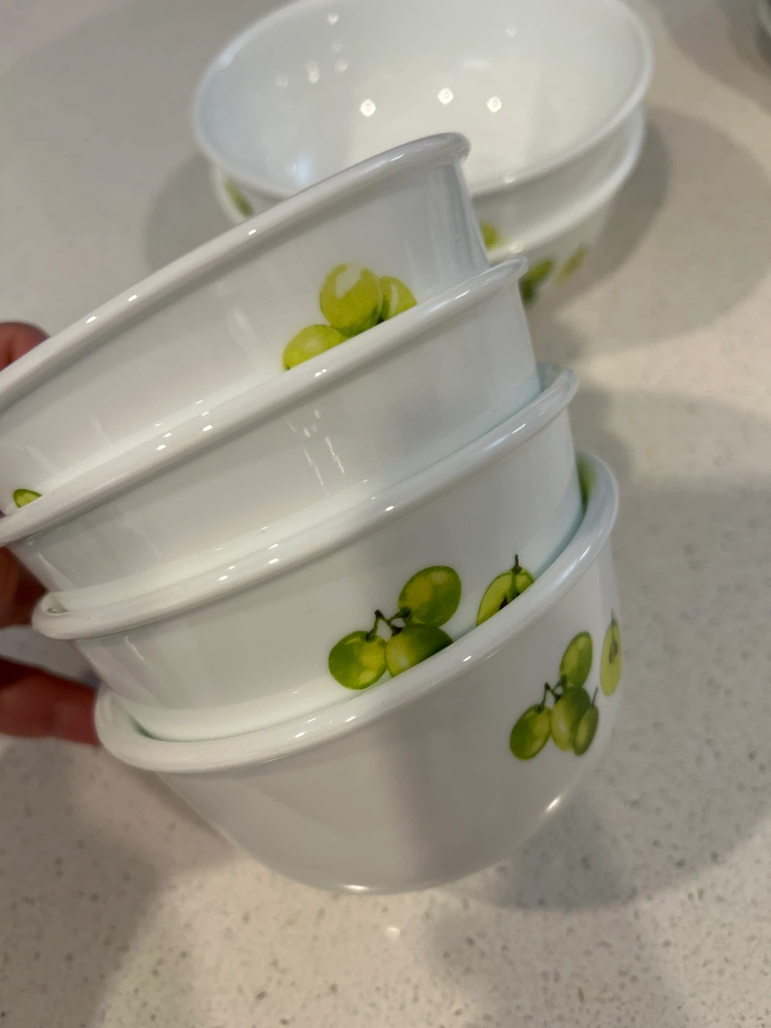 Corell Set of 4 White Bowls with Green Grapes Design