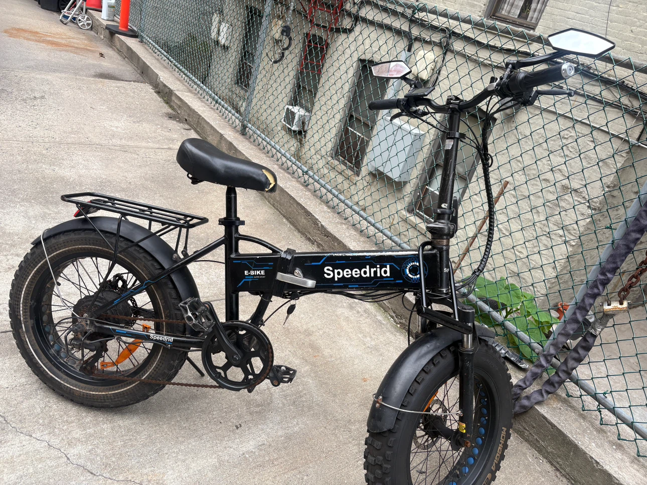 Speedrid Black Folding Electric Fat Tire Bike