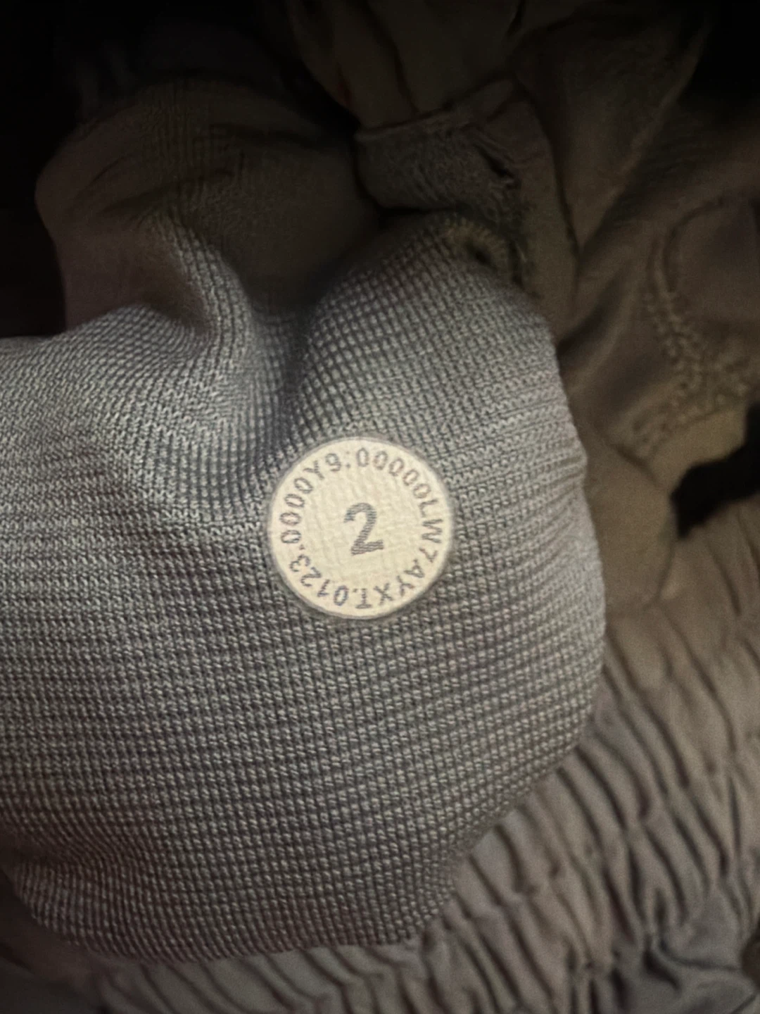 Hotty hot high rised lined 2.5” lululemon shorts - photo 3