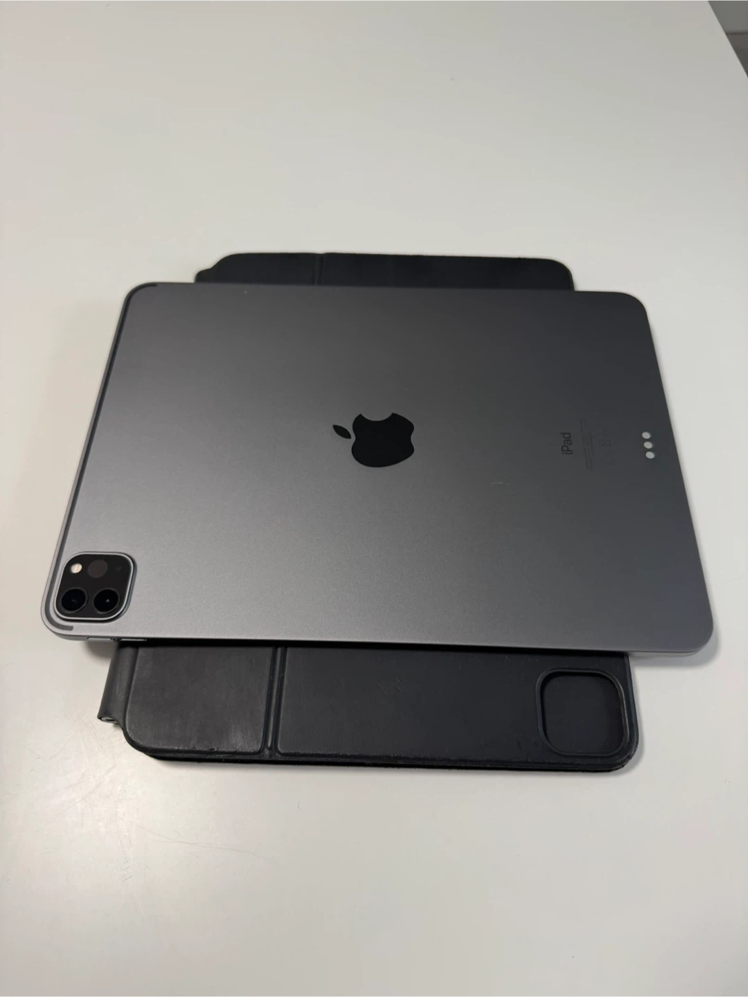 Apple iPad Pro 11” (2nd Gen) – 128GB COMBO - photo 4