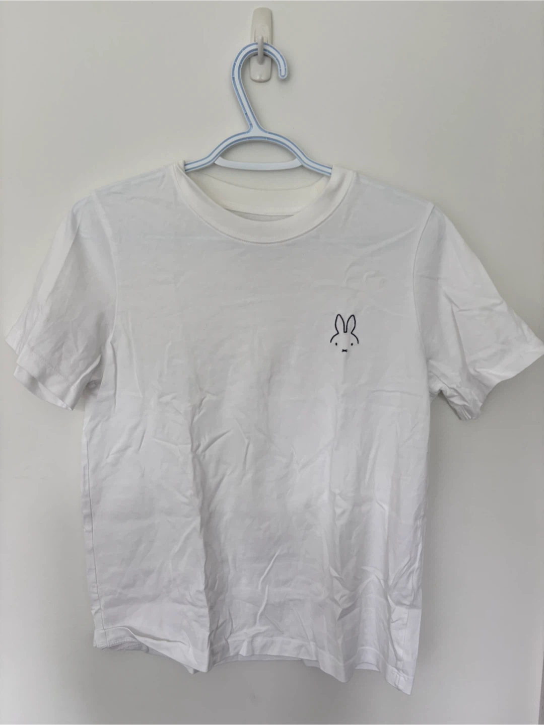 uniqlo UT miffy t shirt
