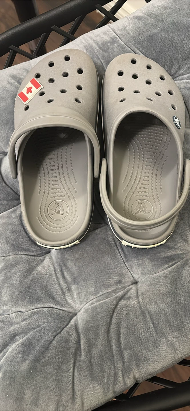 Grey Crocs Kids Size J4 - photo 4