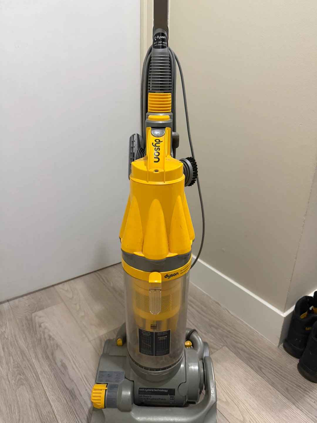 Dyson Upright Vacuum Cleaner Yellow/Grey - photo 2