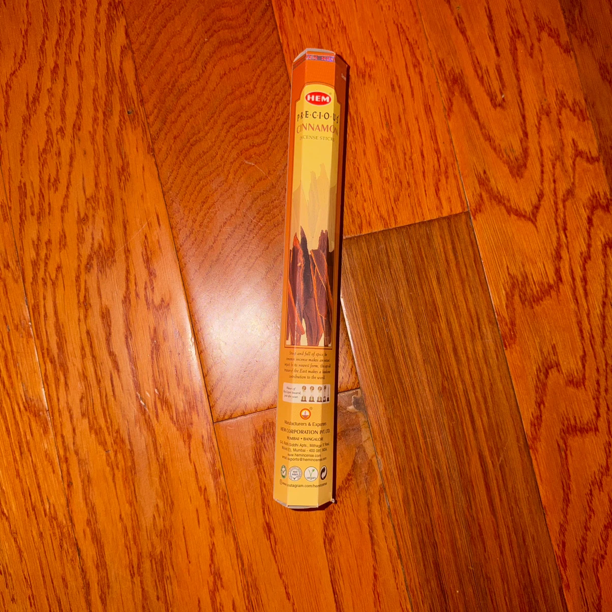 Cinnamon incense sticks