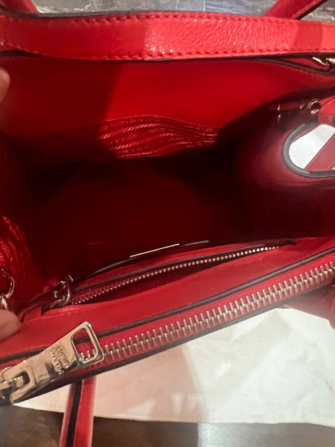 Prada Red Leather Tote Bag - photo 5
