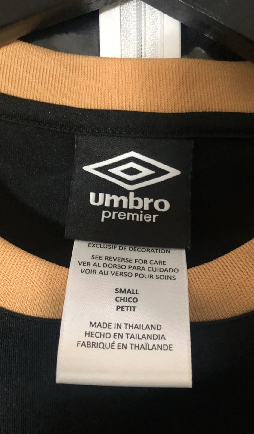 Umbro Premier Black & Gold Tracksuit Set - Small - photo 3