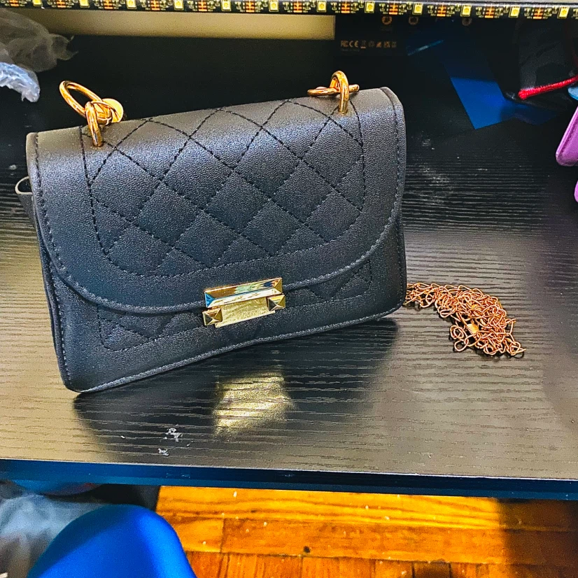 Women’s Three Small Crossbody Handbags - photo 2