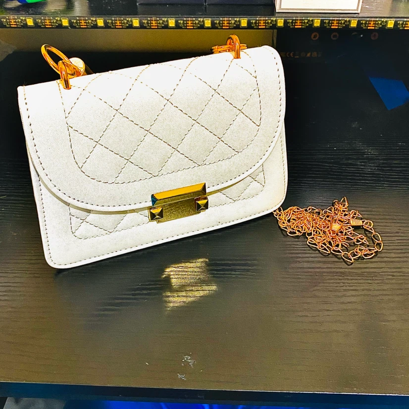 Women’s Three Small Crossbody Handbags - photo 5