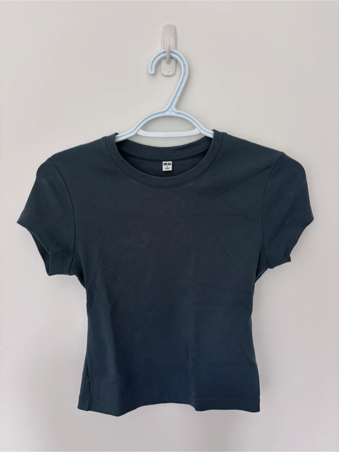 uniqlo mini tee - navy