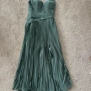 Size A6 Azazie Bridesmaid Dress