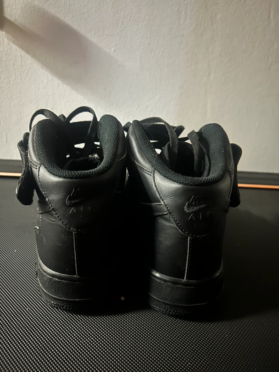 Nike Air Force 1 Mid '07 Black [Size 11] - photo 3