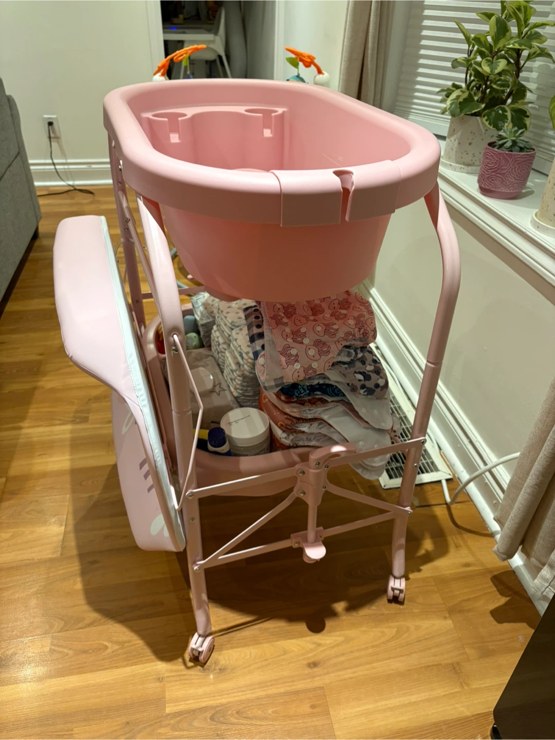 Baby 4-in-1 Bathtub & Changing Table - photo 3