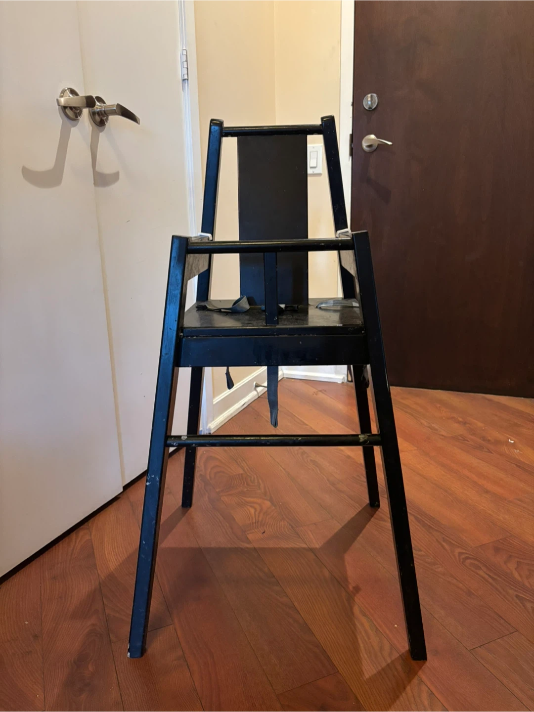 Black Wooden High Chair with Tray - photo 5