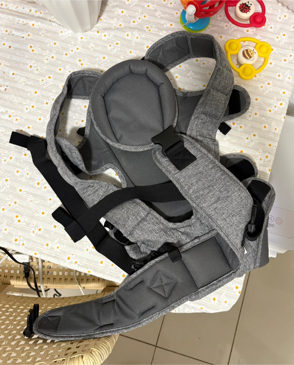 Bebear Ergonomic Baby Carrier - photo 2