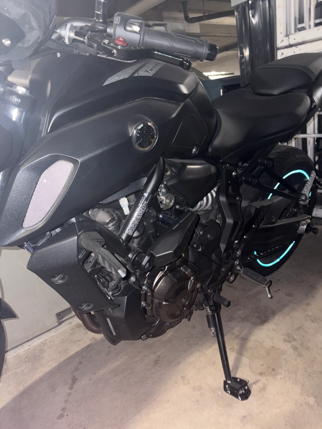 2020 Yamaha MT-07 Motorcycle with ABS - photo 3