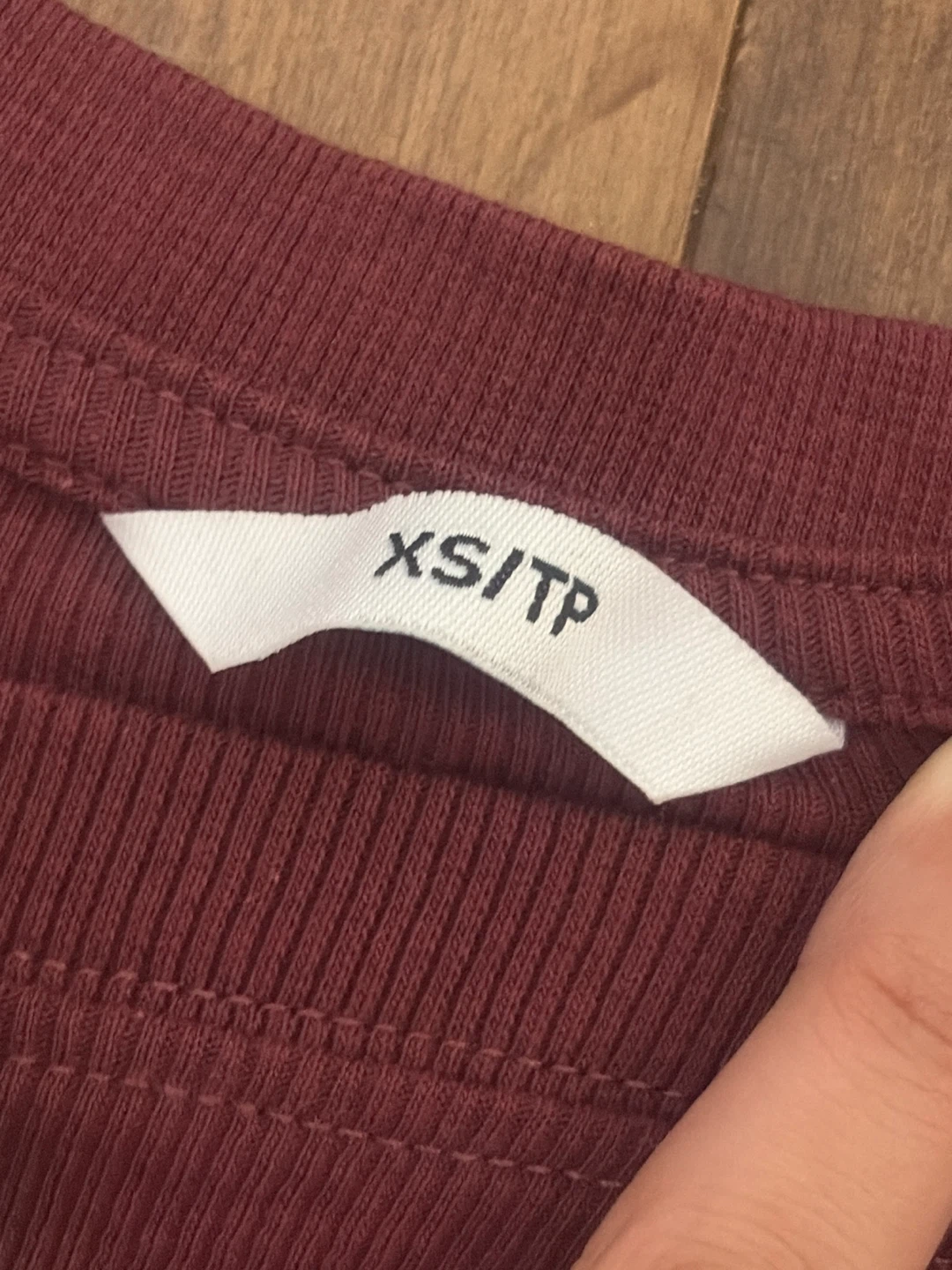 red long sleeve top - size xs - photo 2