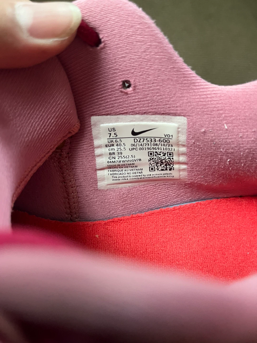 Nike Giannis immortality 3 noble red/ice peach - photo 4