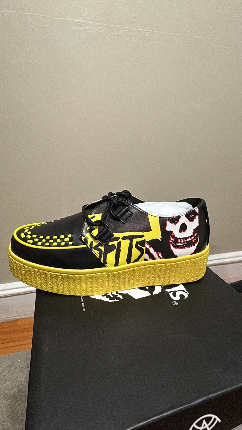 The Misfits "Horror Business" Krypt Shoes