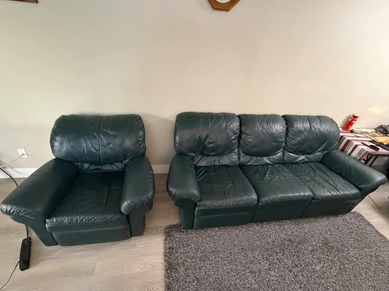 Green Leather Reclining Sofa and Chair Set - photo 2