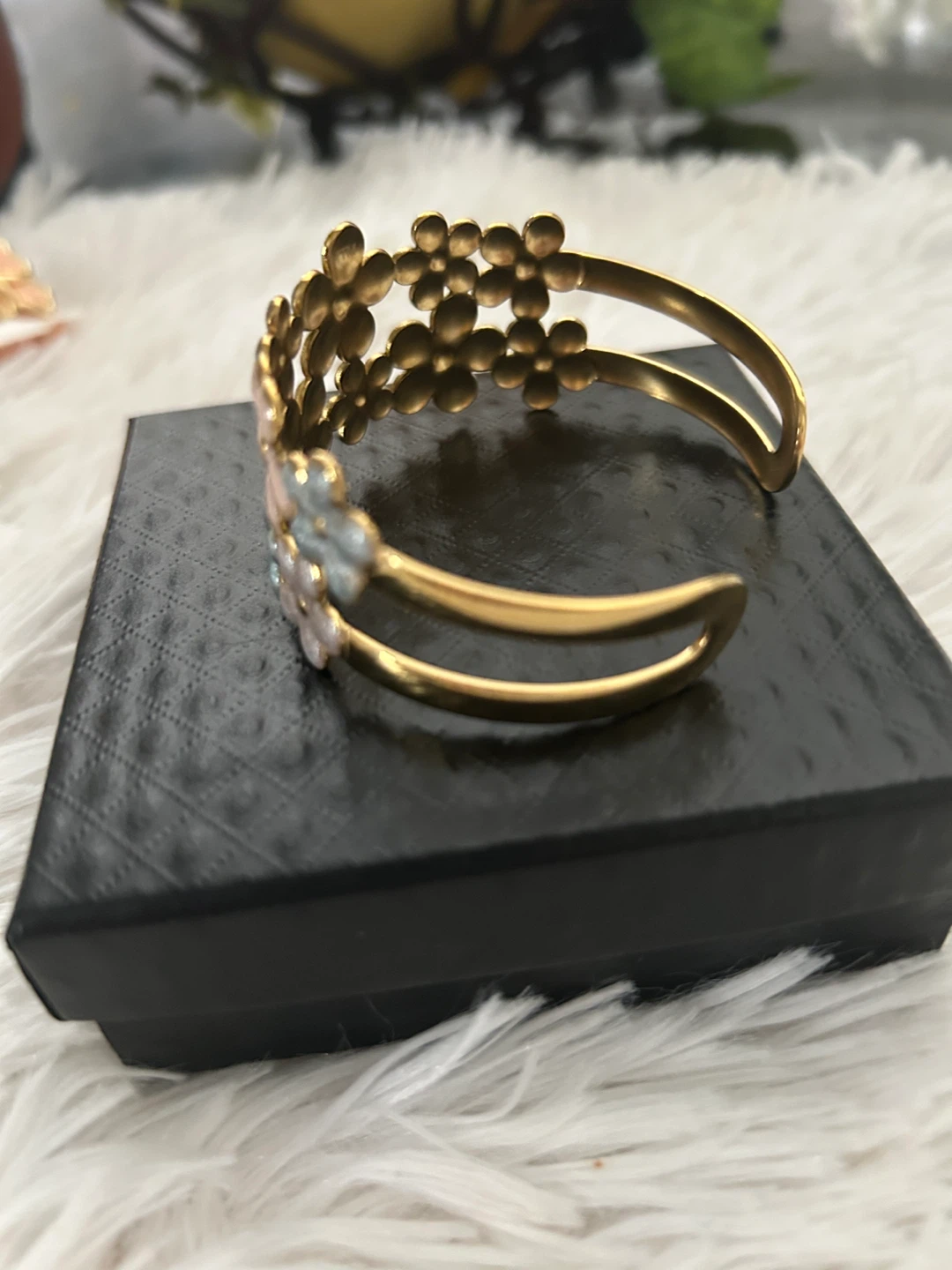 Gold Tone Flower Cuff Bracelet - photo 2