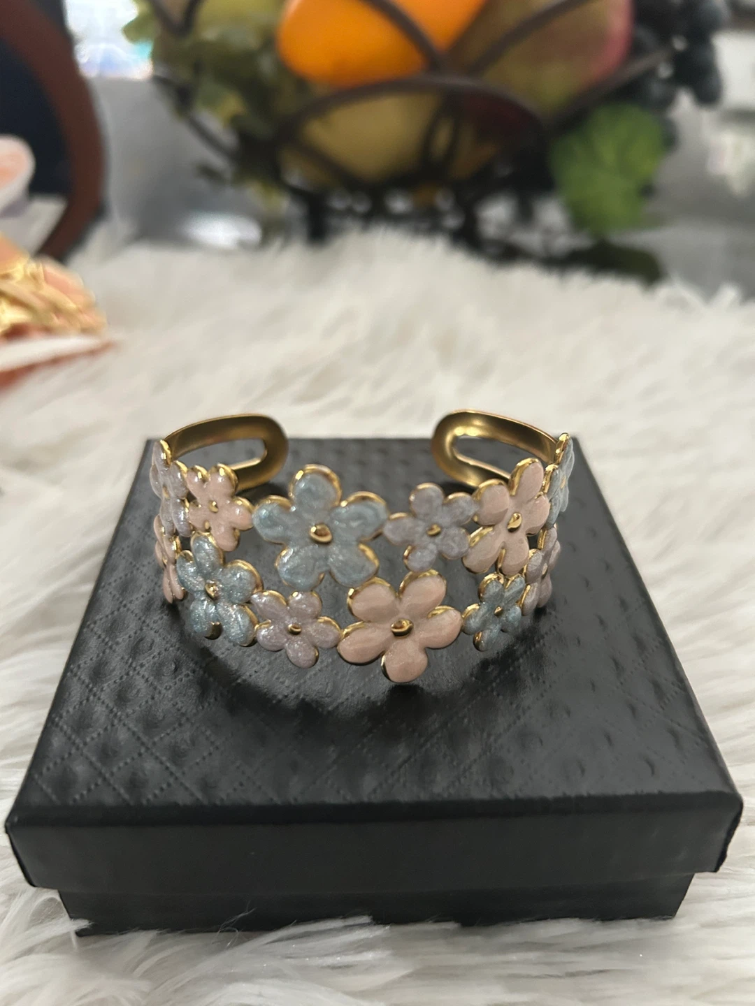 Gold Tone Flower Cuff Bracelet - photo 5
