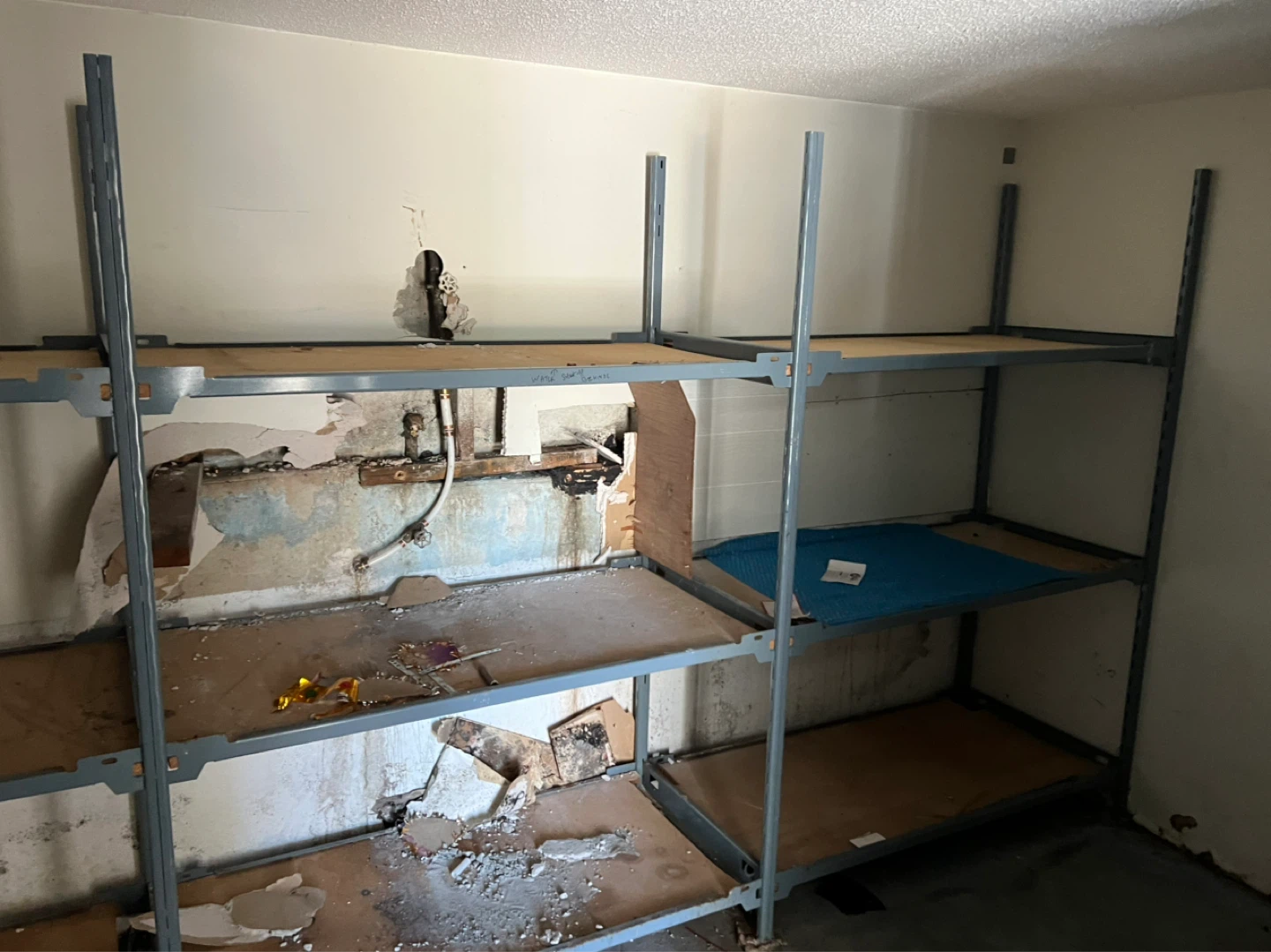 Metal Shelving Unit with Wood Shelves - photo 2