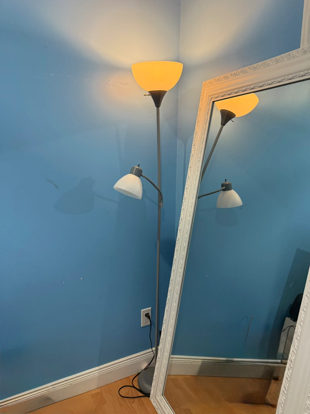 Torchiere Floor Lamp with Reading Light