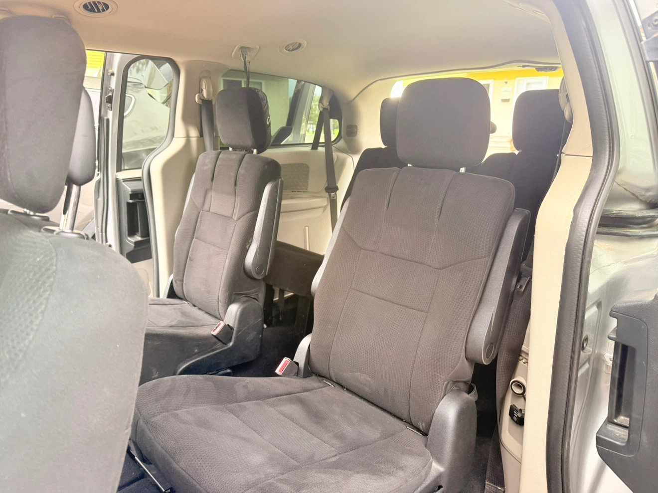 Dodge Grand Caravan - photo 5