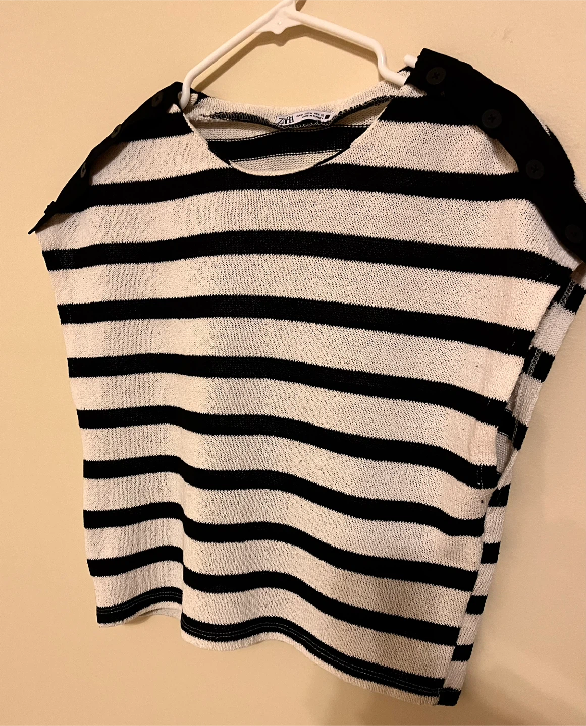 Zara / Uniqlo Good condition - 6 pieces clothing for - photo 4