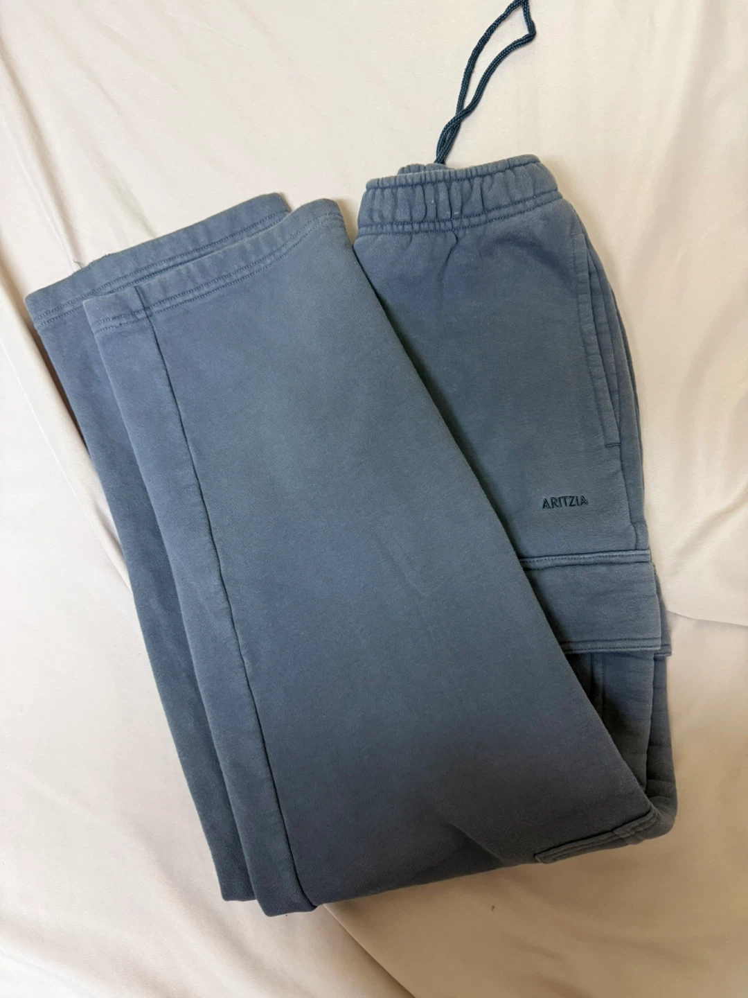ARITZIA Sweatfleece Cozy Fit Cargo Joggers - XS - photo 2