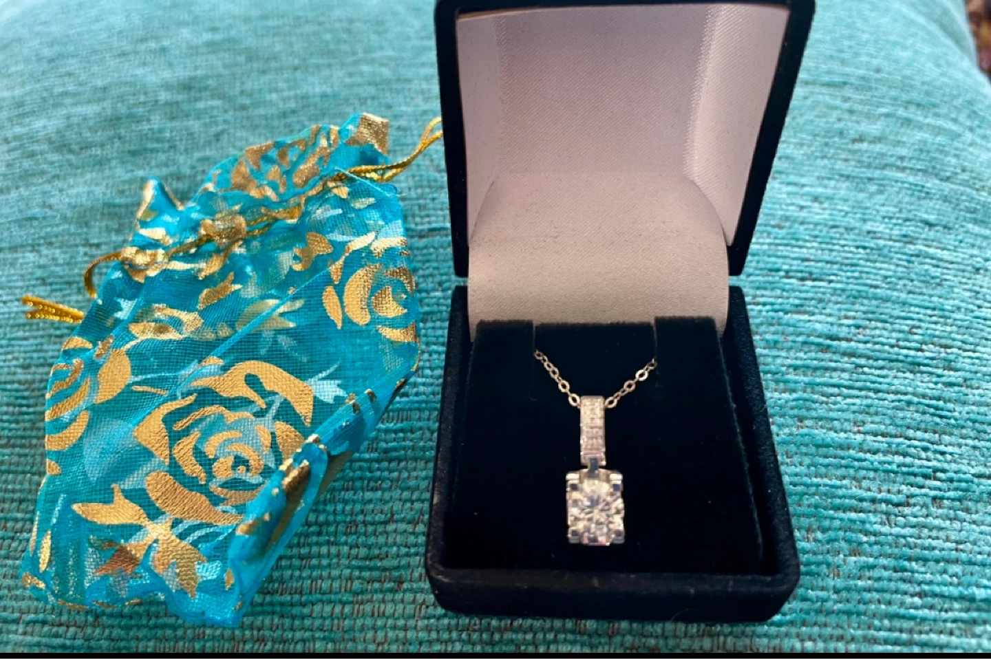 Sterling Silver Moissanite Pendant Necklace - photo 2