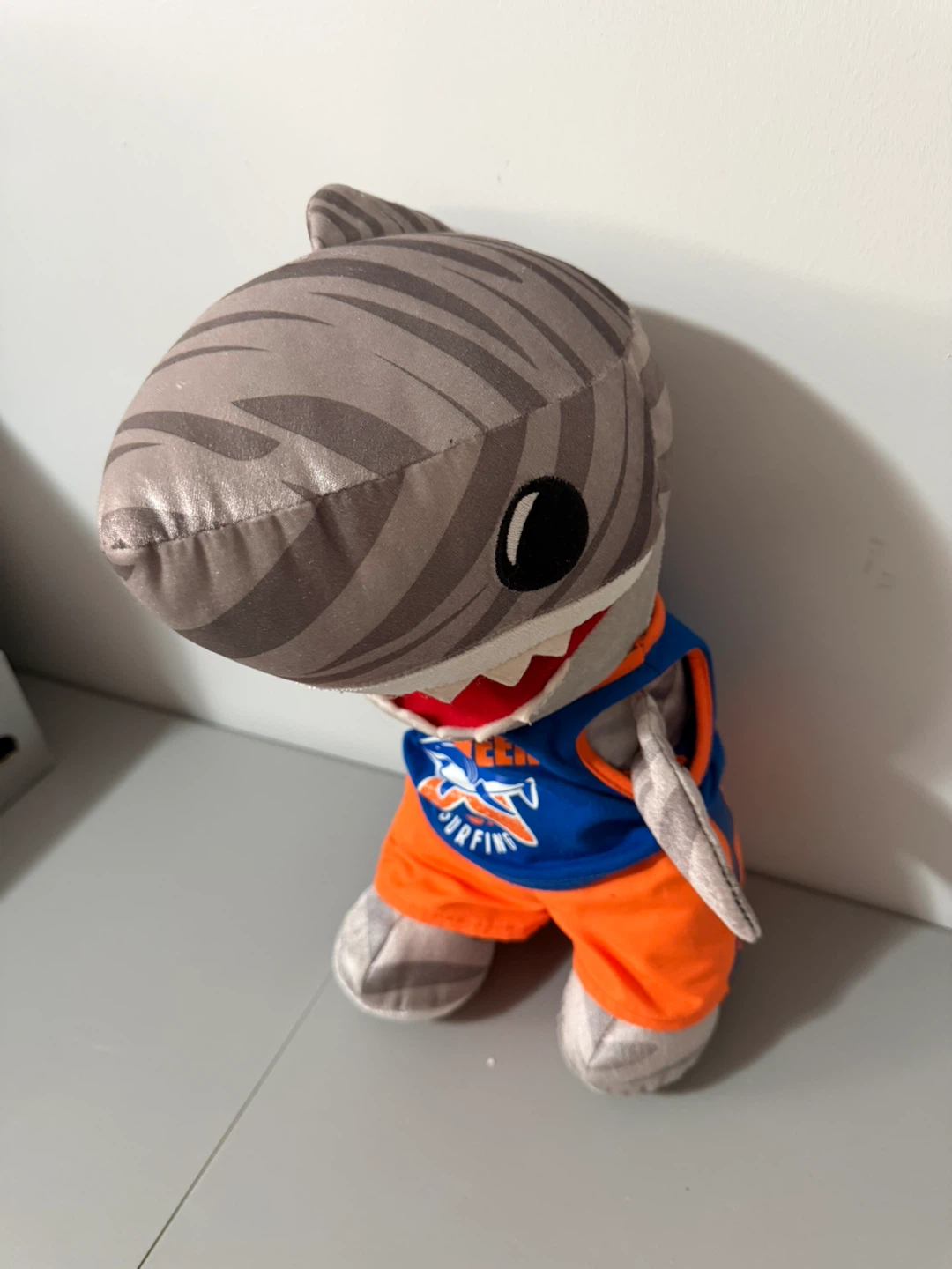 Build-A-Bear Discovery Shark Week Surf Fit Special Edition 2019