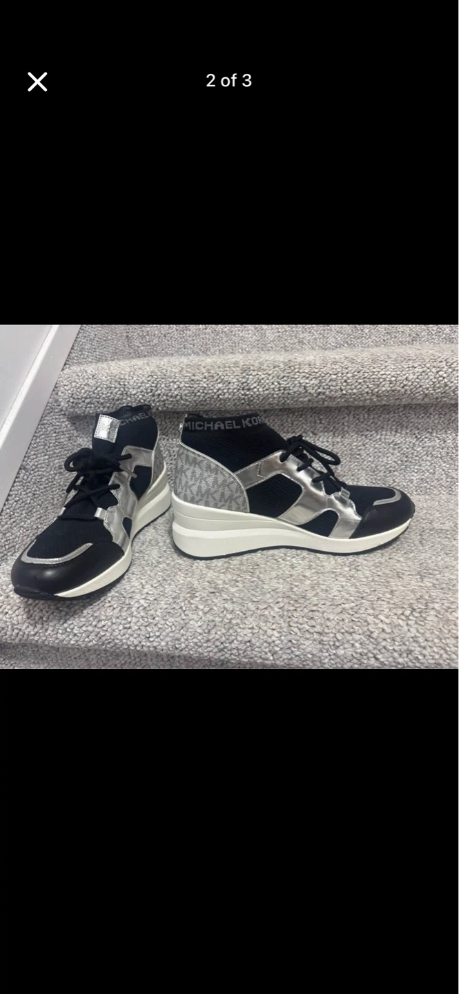 Michael Kors Women's Sneakers 8.5 - photo 2