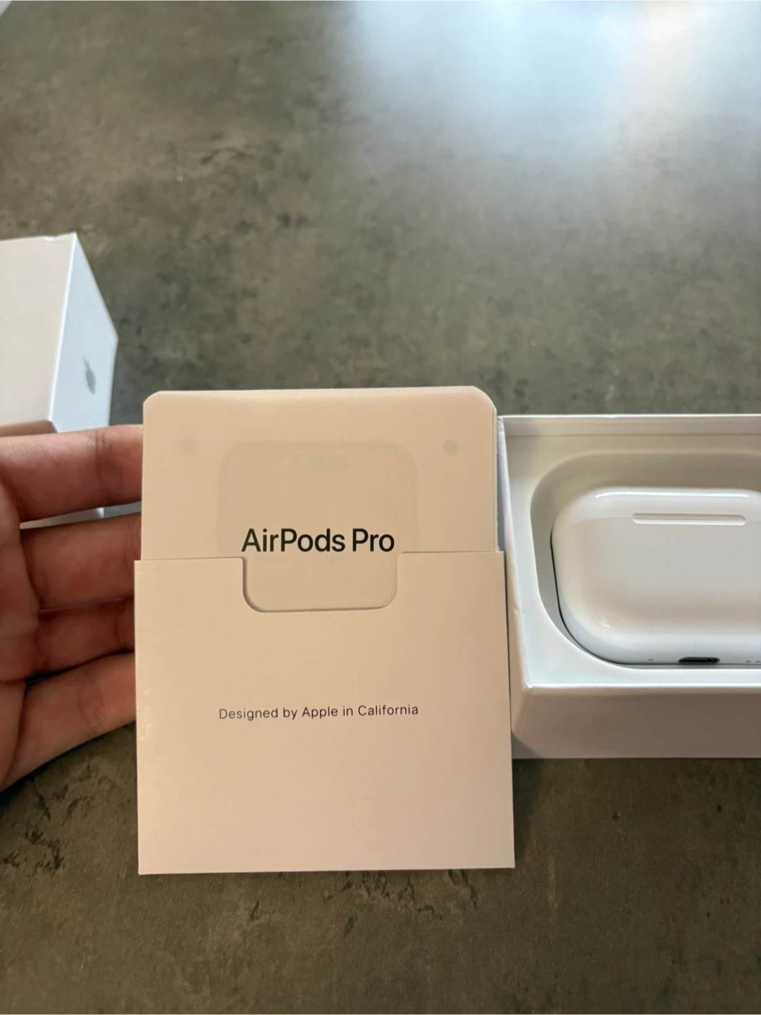 Apple AirPods Pro - photo 3