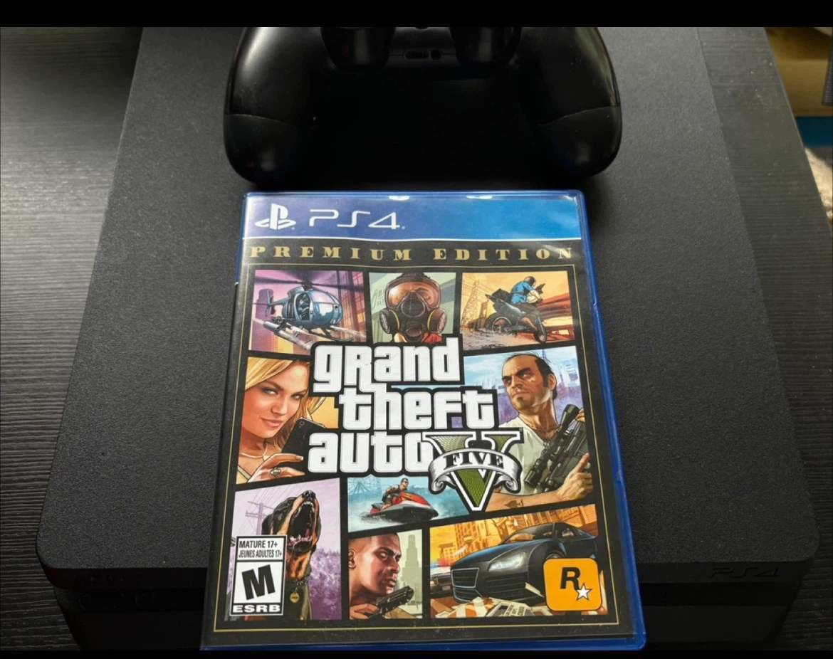 PS4 includes nba 2k26 and gta 5 in disc - photo 2