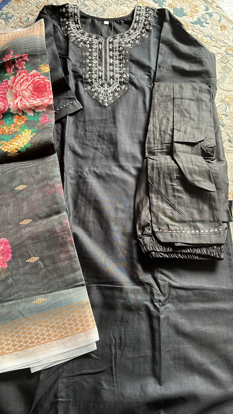 Embroidered Kurta and Pant Set - photo 2