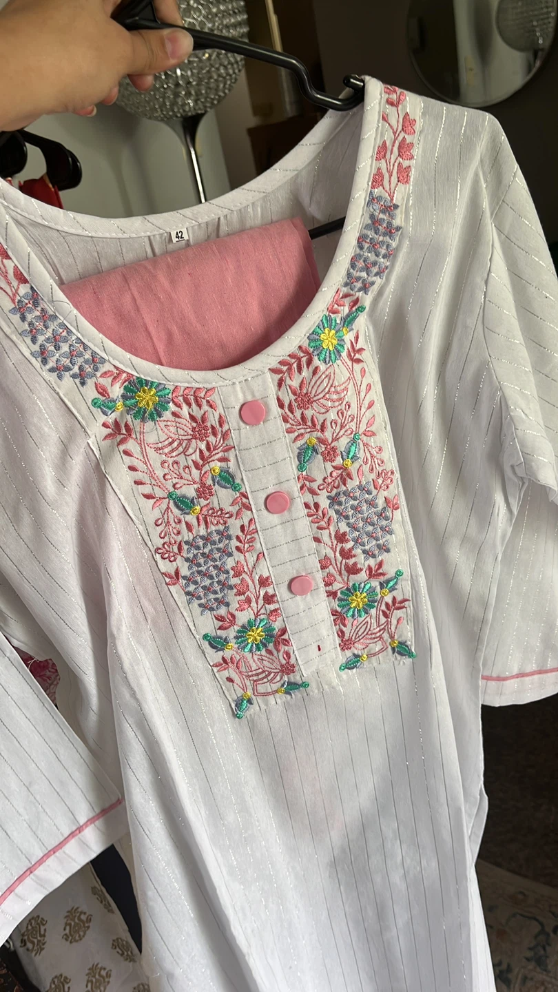 Embroidered Kurta and Pant Set - photo 5