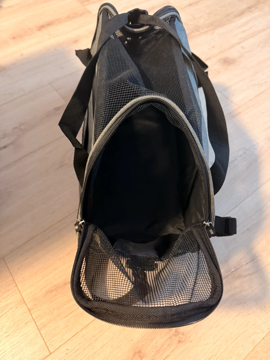 Grey Pet Carrier Bag - photo 2