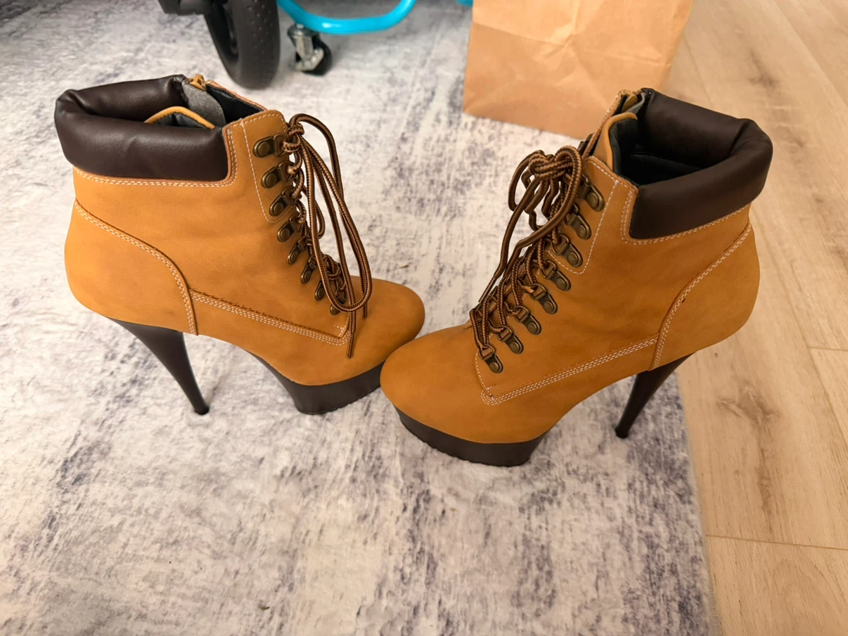 Women's Heel Booties - photo 2