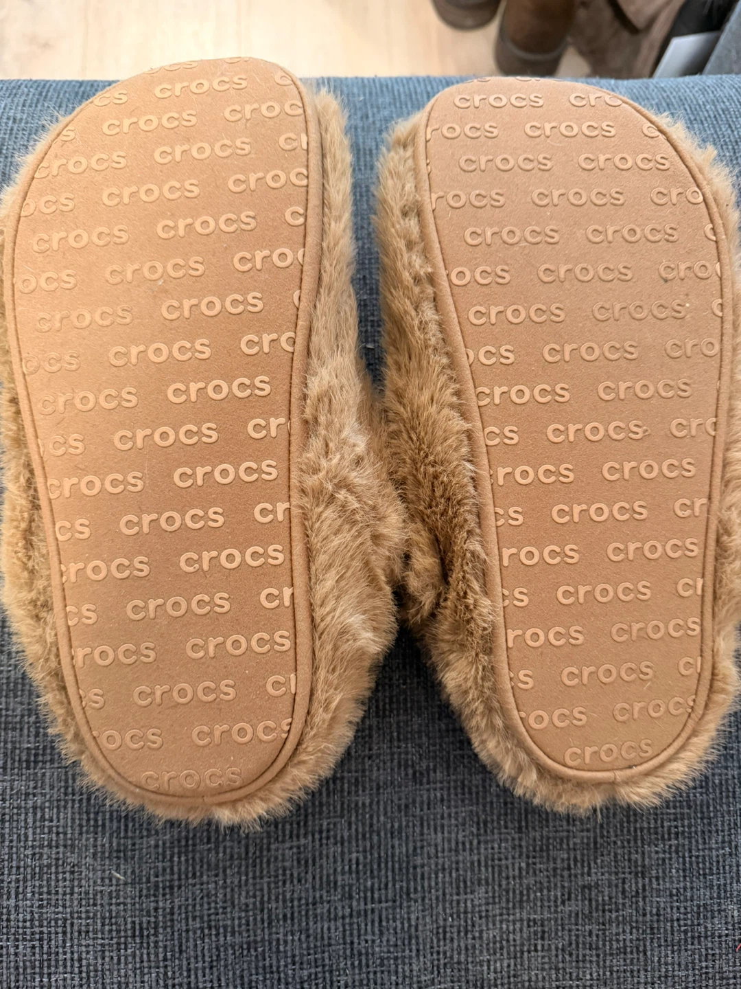 Crocs Fuzzy Slippers - photo 2