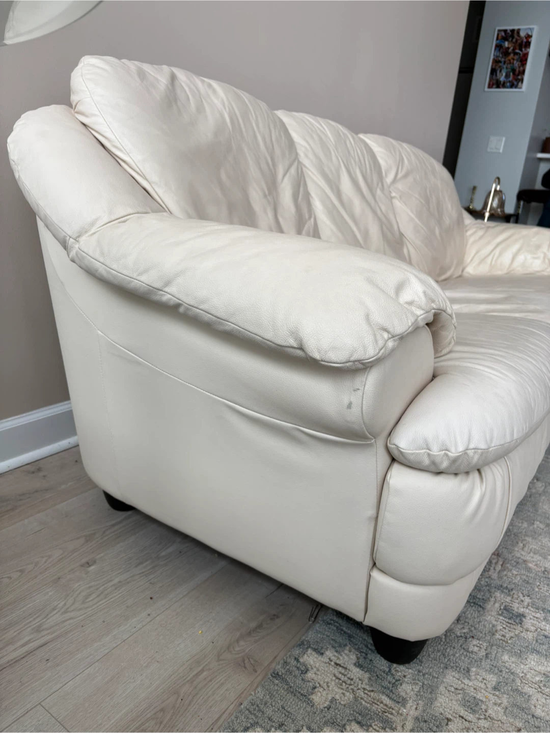 Matching leather couch and love seat - photo 5