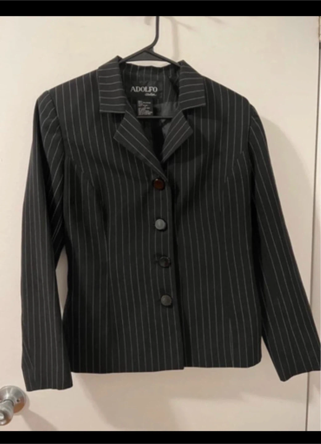 Adolfo Studio Pinstripe Blazer sz 6