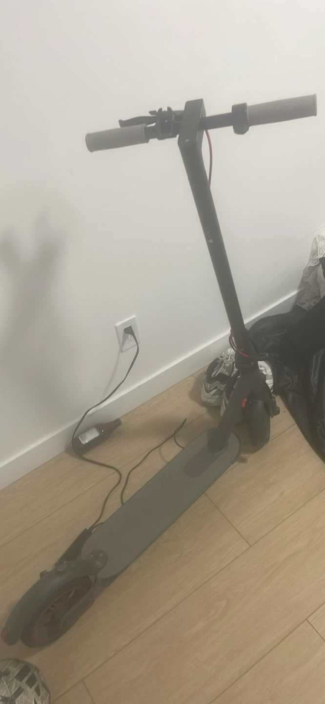 Xiaomi Mi Electric Scooter